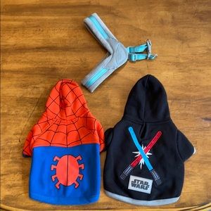 XS dog sweatshirt / S harness